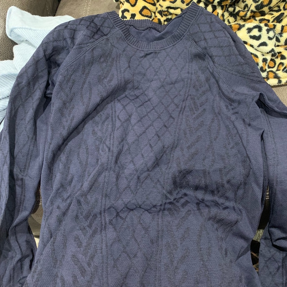 lululemon sweater